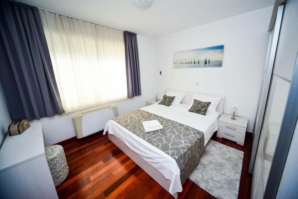 Apartment Mahagony Deluxe Zadar Værelse billede